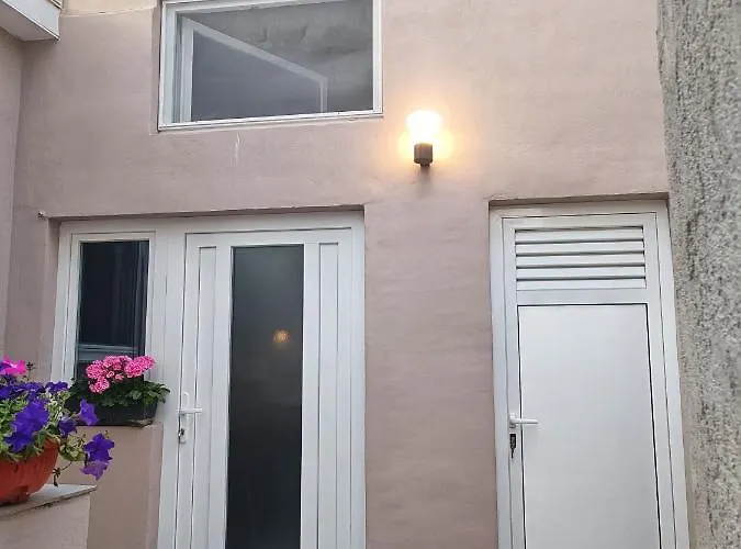 Daire Gallery Freya *